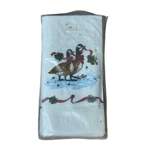 NEW! 16 Vintage Disposable dinner napkins/hand towels. 12"x17"Christmas/Holiday.
